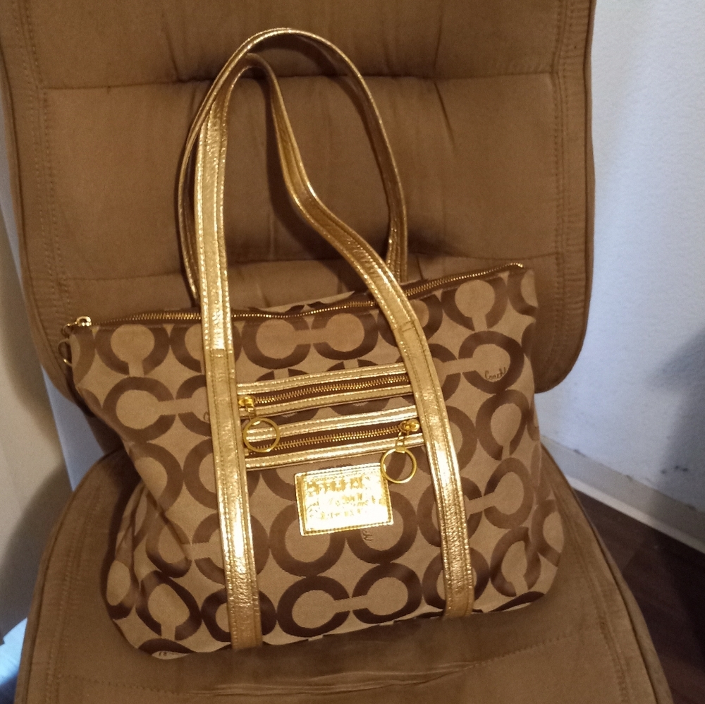 Coach Poppy Op Art Metallic Gold Large Glam Signature Tote 11"Lx15"Wx6"D (stuff)